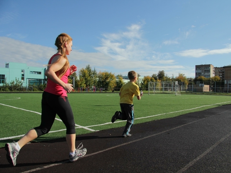 Эксперт Гафуров: тренировки с детьми дома — отличная альтернатива, если у родителей есть время