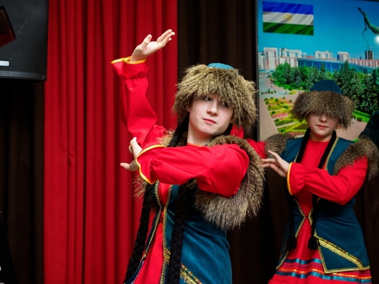 В преддверии Международного дня толерантности, который отмечается 16 ноября, Смоленск снова показал пример бережного отношения к культуре народов, живущих бок о бок в нашем регионе