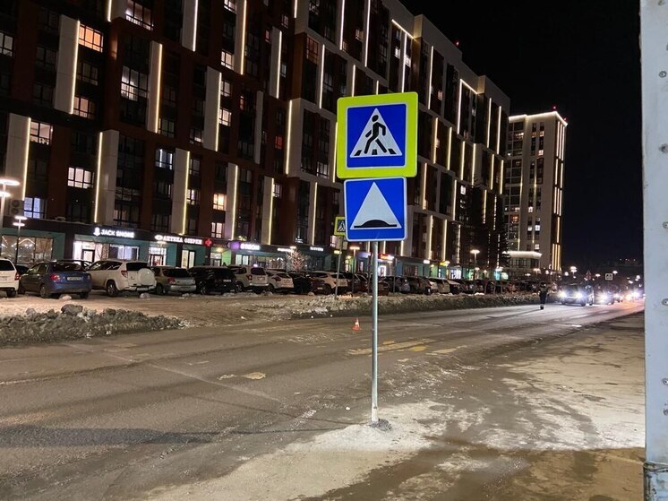 В Новосибирске водитель Toyota сбил подростка на пешеходном переходе