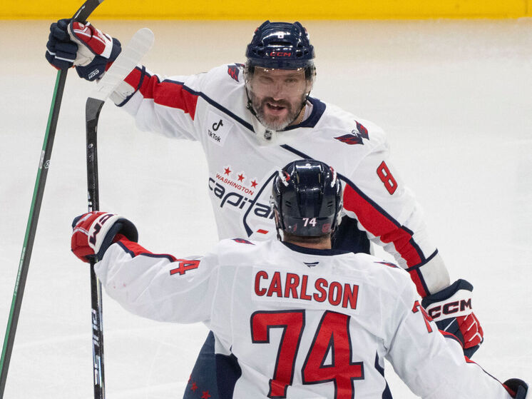 Семь полевых игроков и пять вратарей российской хоккейной школы приняли самое активное участие в прошедших минувшим игровым днём играх НХЛ в составе своих североамериканских клубов