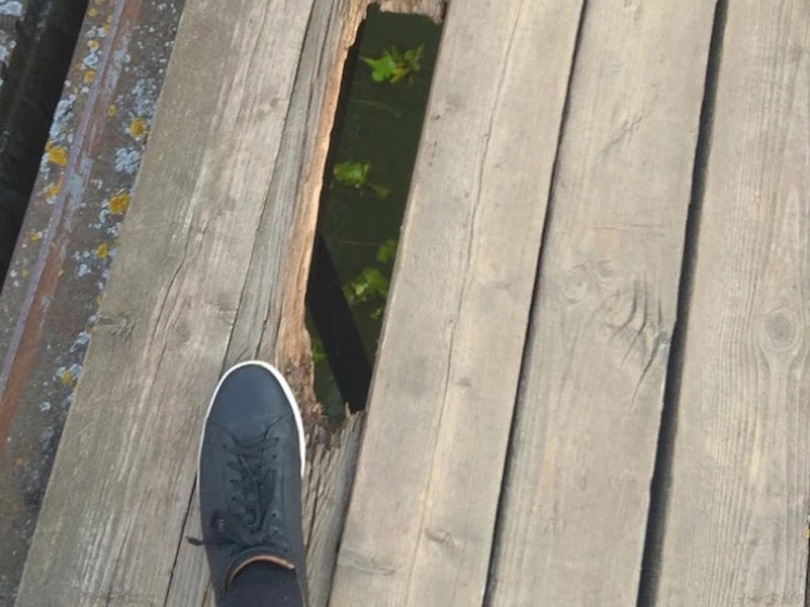 В Сортавальском районе Карелии возникла проблема с финансированием ремонта моста между островом и материком