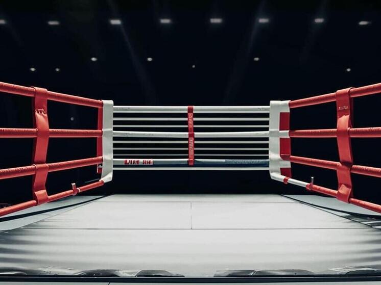 Чемпионат России по кикбоксингу стартовал в Каспийске