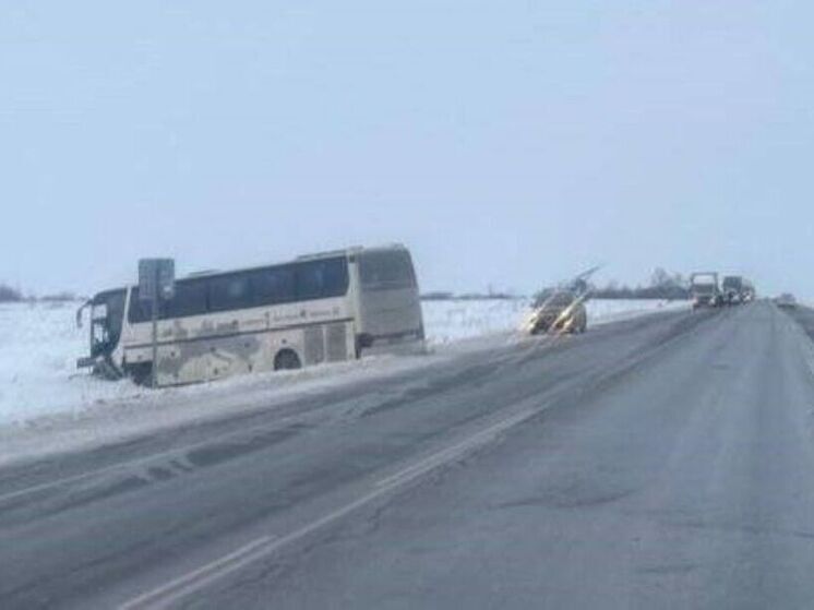 Рейсовый автобус попал в аварию под Новосибирском: среди пострадавших семимесячный ребенок