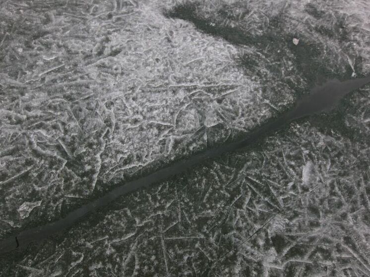 С приходом зимы замерзает большинство водоёмов Южного Урала