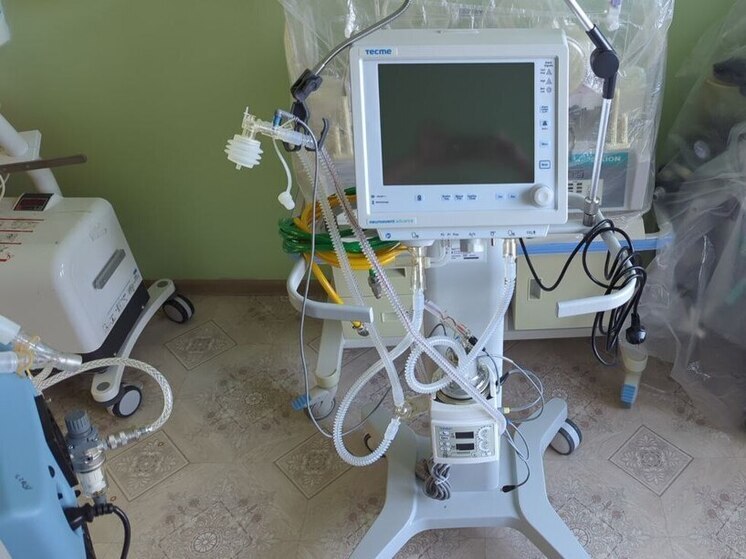 Врачи Варны с новым аппаратом ИВЛ смогут спасать новорожденных-торопыжек