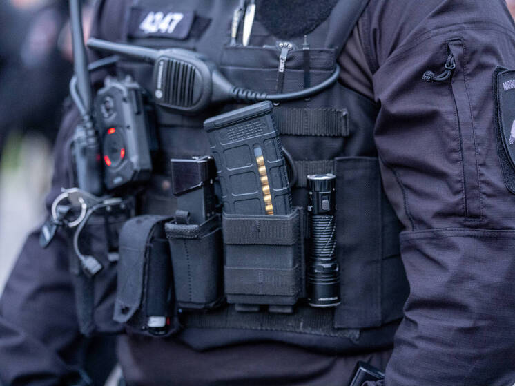 В США четверо взрослых годами морили голодом девочку, которая в 14 лет весила 16 кг