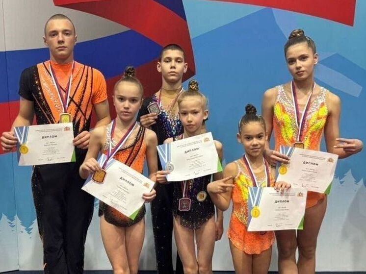 Кировские акробаты завоевали Урал и готовятся принять Чемпионат России