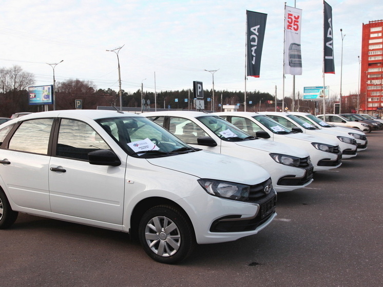 Восемь пострадавших на производстве жителей Марий Эл получили автомашины