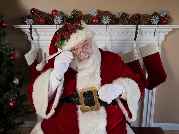 Дед Мороз не спас: нижегородца оштрафовали за нарушение ПДД с Дедом