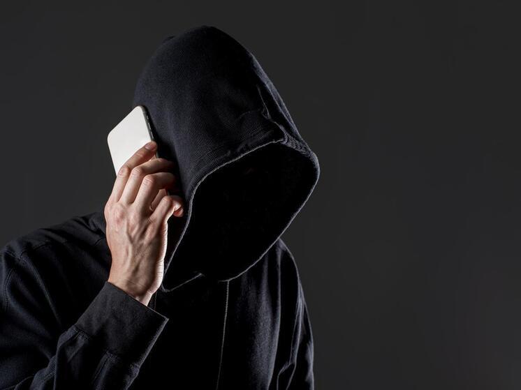 «Сотрудники мэрии» звонят омским пенсионерам