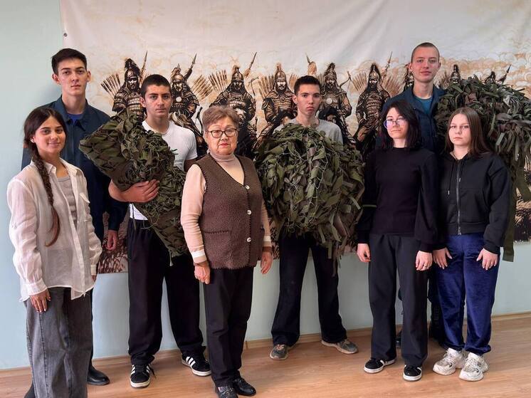 Городовиковский колледж продолжает поддерживать бойцов СВО