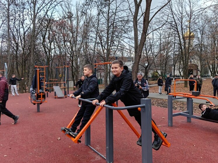 В Ясиноватой открыли новые досуговые площадки