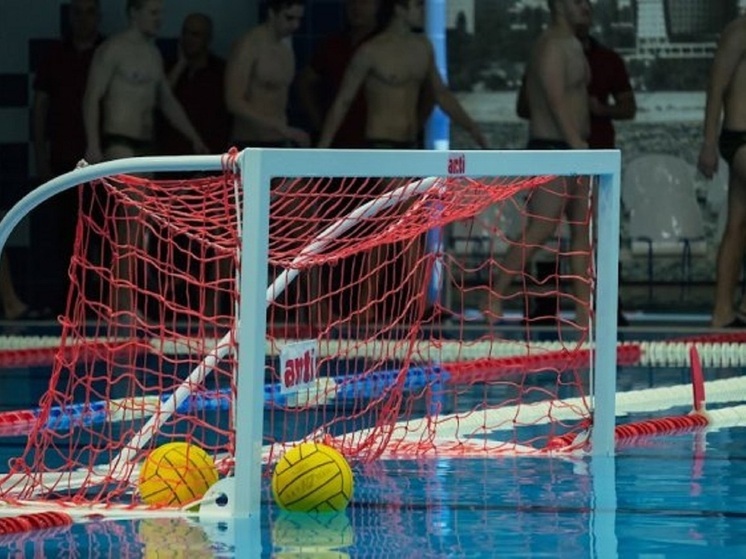 Астраханские ватерполисты уверенно обыграли москвичей