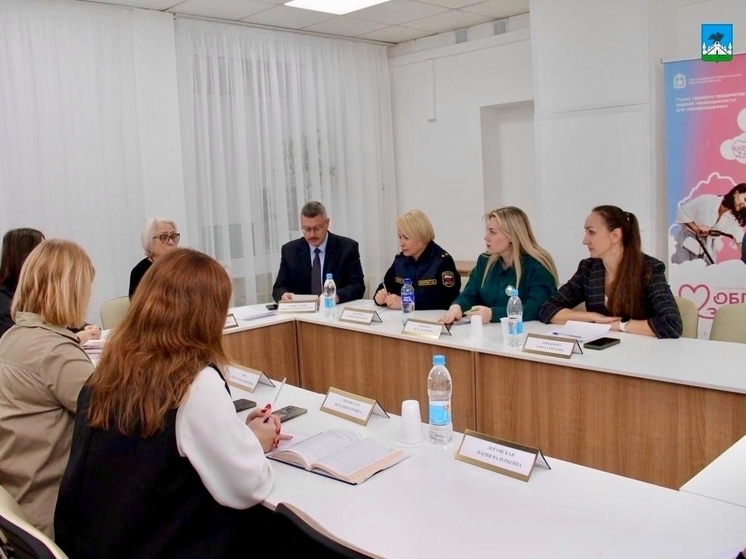 В Орле прошёл приём граждан в рамках Всероссийского дня правовой помощи детям