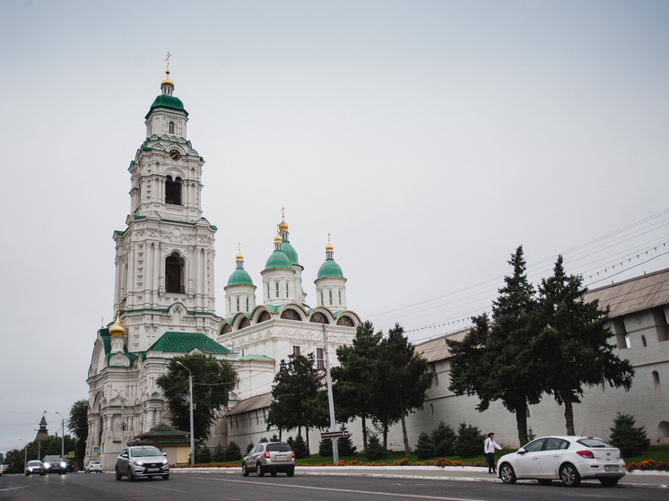 В Астраханской области вывили три несанкционированные свалки в селе Солянка