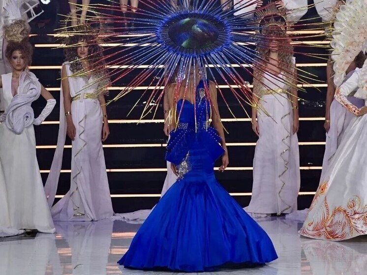 Чемпионат мира по парикмахерскому искусству, макияжу и ногтевому сервису собрал более тысячи мастеров со всего мира в Сочи