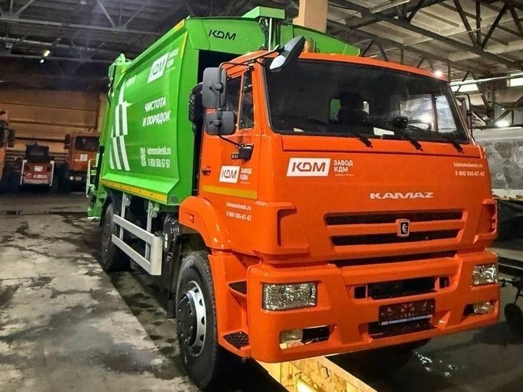 Петрозаводск купил дополнительный мусоровоз
