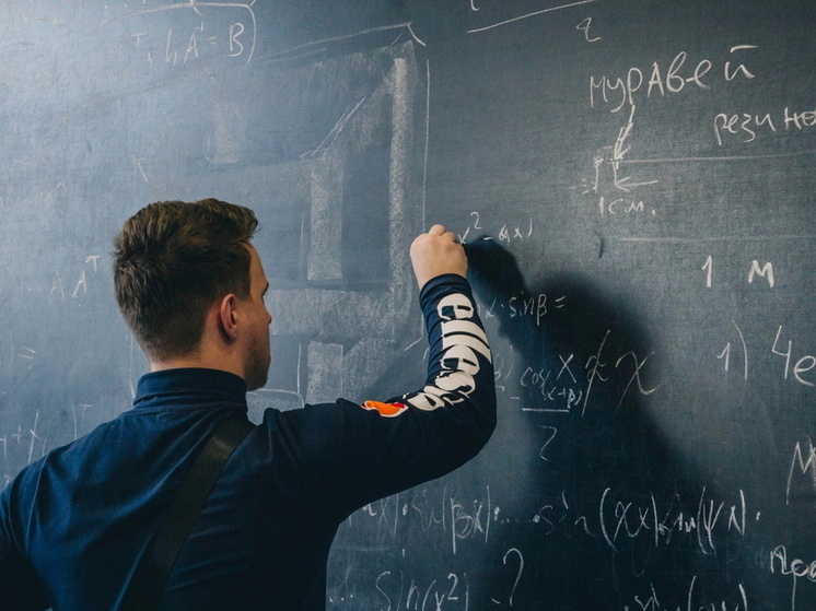 В Омской области правоохранители разбираются в избиением ребенка в одной из школ