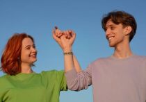 Современные психологические исследования бросают вызов традиционному представлению о дружбе как взаимовыгодном обмене