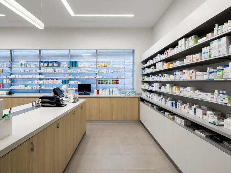 Аптека в райцентре Бурятии осталась без фармацевтов после перехода в частный бизнес