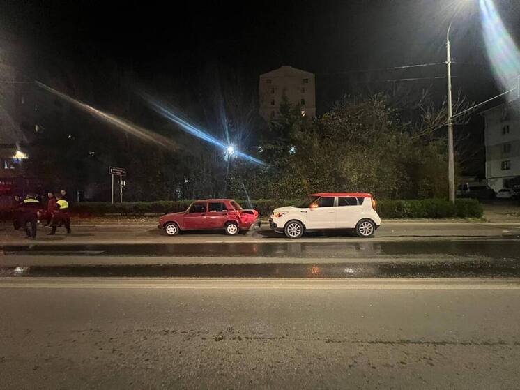 Трое детей и мать пострадали в ДТП с иномаркой в Севастополе