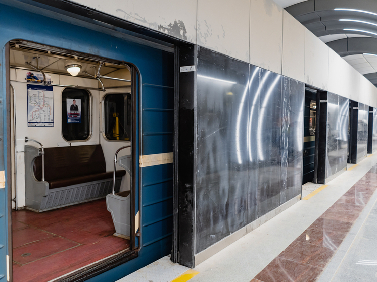 По строящейся «коричневой» ветке метро Петербурга проехал первый тестовый состав