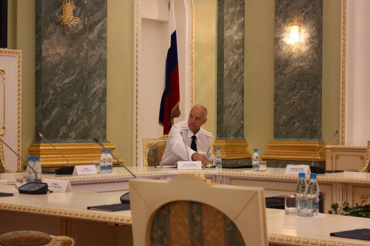 Бастрыкин вновь затребовал доклад по делу о гибели девушки на заборе в Перми