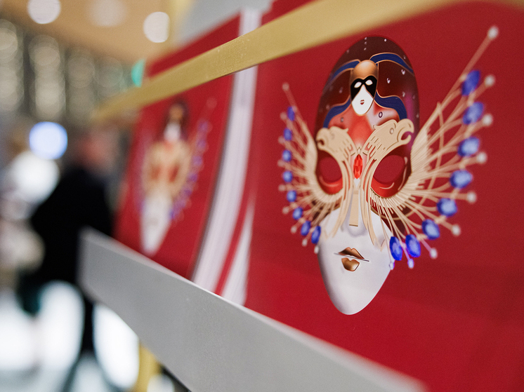 Лучшим спектаклем может стать постановка Михалкова