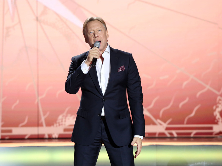 РИА Новости: Суд накладывал арест на автомобиль Харатьяна из-за спора компаний