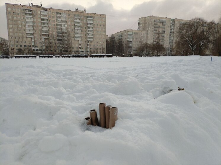 Калининградцам напомнили, что направлять пиротехнику в людей нельзя
