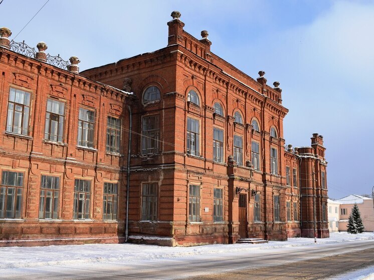 Главу Аткарского района Виктора Елина отправили в отставку