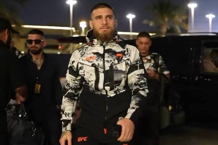 Старший брат Илии Топурии победил бойца из Казахстана единогласным решением судей