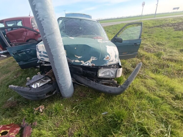 В Гулькевичском районе в столкновении двух иномарок пострадал годовалый ребёнок