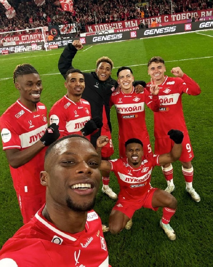 Сто процентов — рука: игрок ЦСКА возмущён, а руководитель "Спартака" спокоен