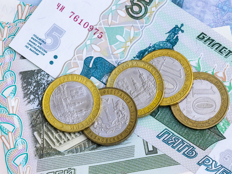 Каждый второй челябинец рассчитывает на тринадцатую зарплату