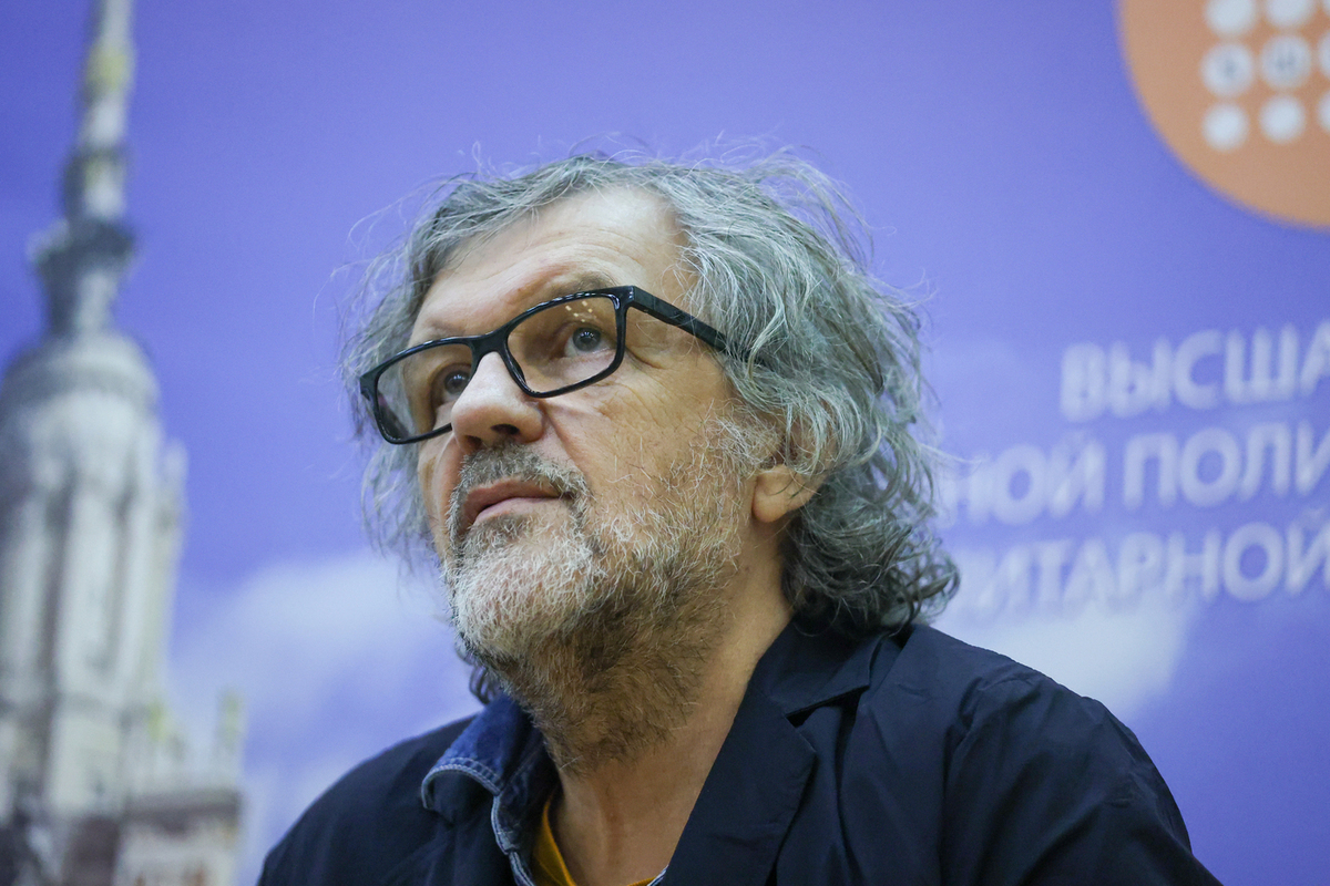 Кустурица считает спецоперацию России Священной войной