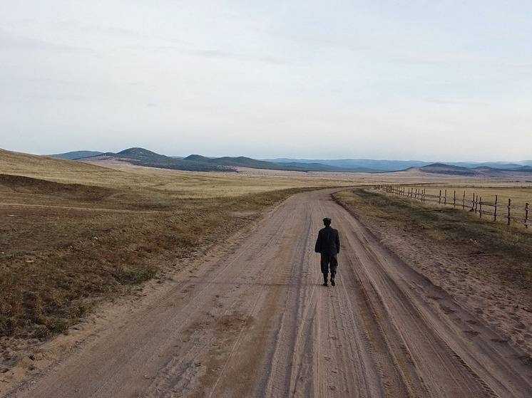 Буряад театр отметит 100-летие Дамбы  Жалсараева спектаклем о народном поэте Бурятии