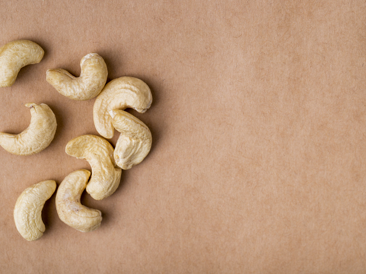 Эксперты Роспотребнадзора рассказали о суточной норме потребления орехов кешью