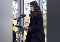 Татьяна Шлоссберг, внучка бывшего президента США Джона Ф. Кеннеди, сообщила в субботу, что у нее диагностирован рак на последней стадии