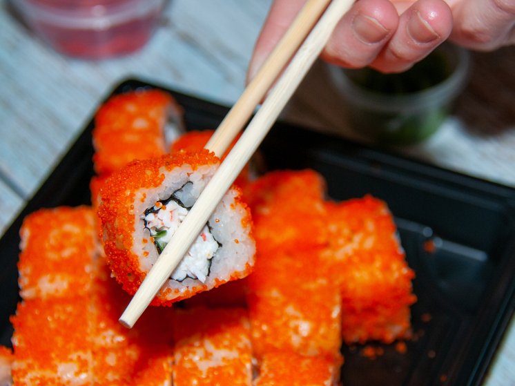 SHOT: Роллы с соевым соусом повышают давление и нагрузку на сосуды