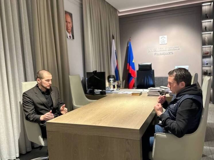 Губернатор Андрей Чибис обсудил с «Героем Севера» патриотическое воспитание молодежи