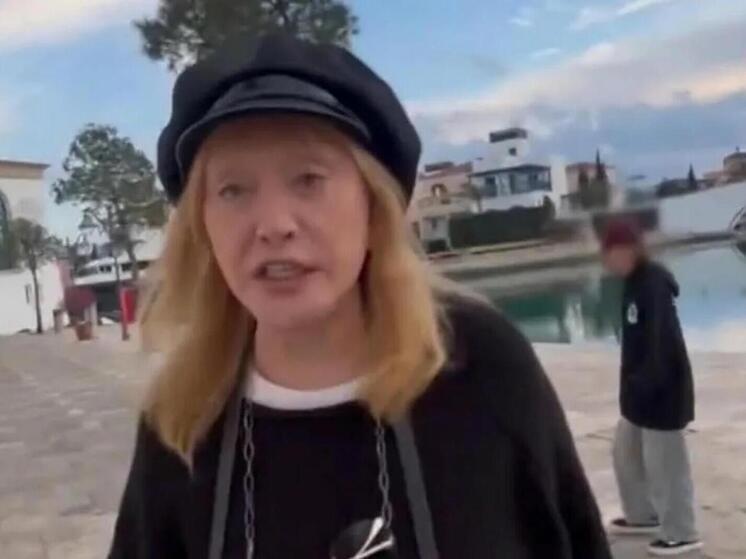 Алла Пугачева вновь напомнила о себе