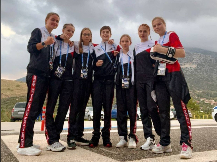 Четыре золотые и две серебряные медали завоевали в Афинах на первенстве Европы тайские боксеры из Карелии