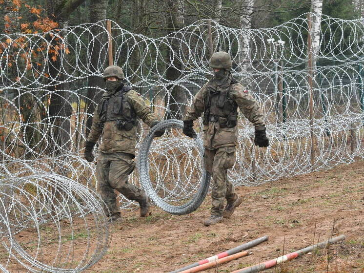 Россия готова ответить на возможную блокаду Калининграда по военной доктрине