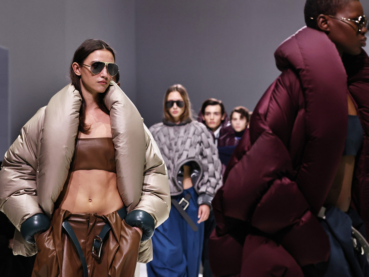 Стилист Ольга Коваленко сравнила современную парижскую моду с российской