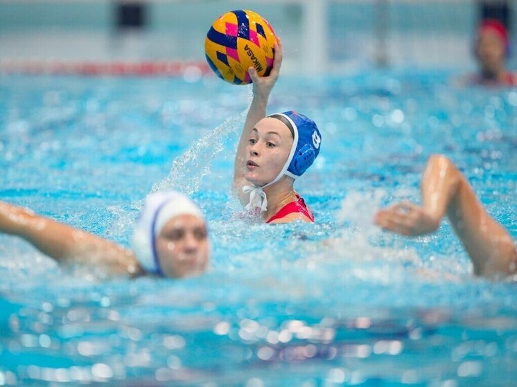 Петербурженки прошли в восьмой тур чемпионата Евразийской ватерпольной лиги