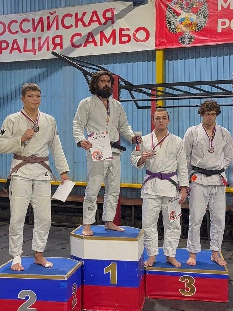 Тульские джиу-джитсеры завоевали четыре медали на всероссийских соревнованиях