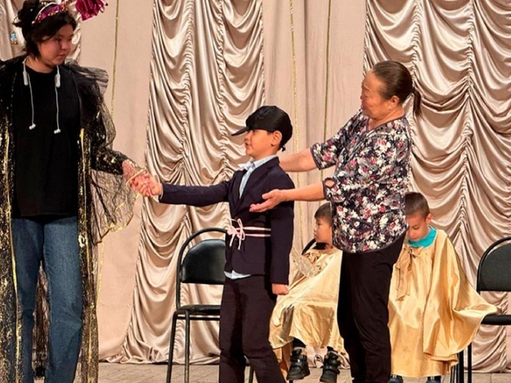 В Элисте участники детского соцпроекта выступят с двумя мини-спектаклями