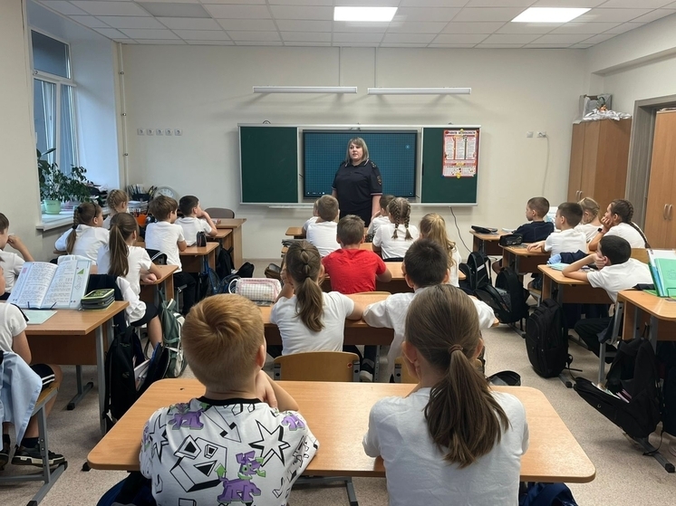 Школьники Липецкой области приняли участие в антинаркотической акции