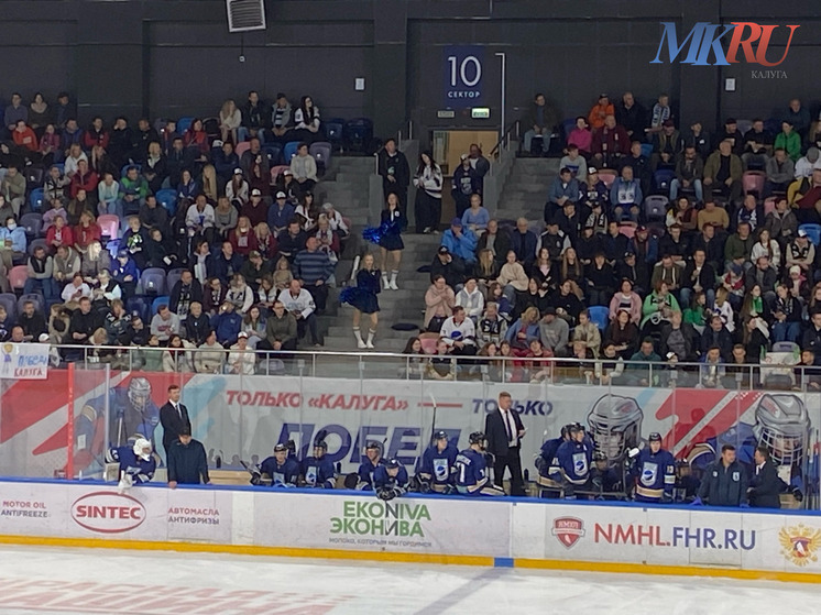 Калужские хоккеисты ждут на своей площадке очередных гостей